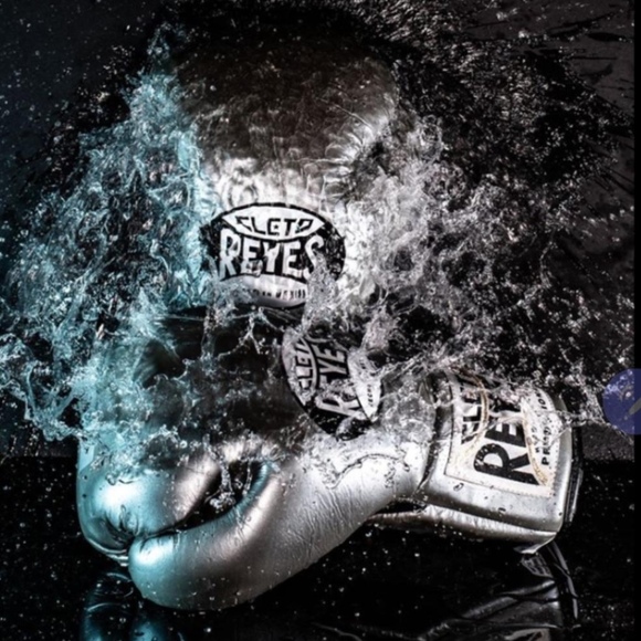 Meet your Posher, Julio - Picture 1 of 1